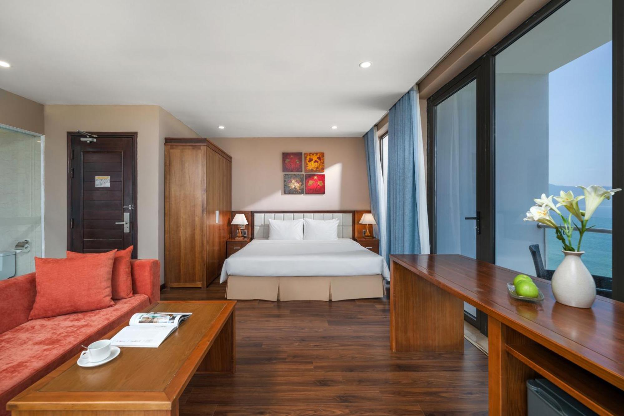 Yarra Ocean Suites Danang Extérieur photo