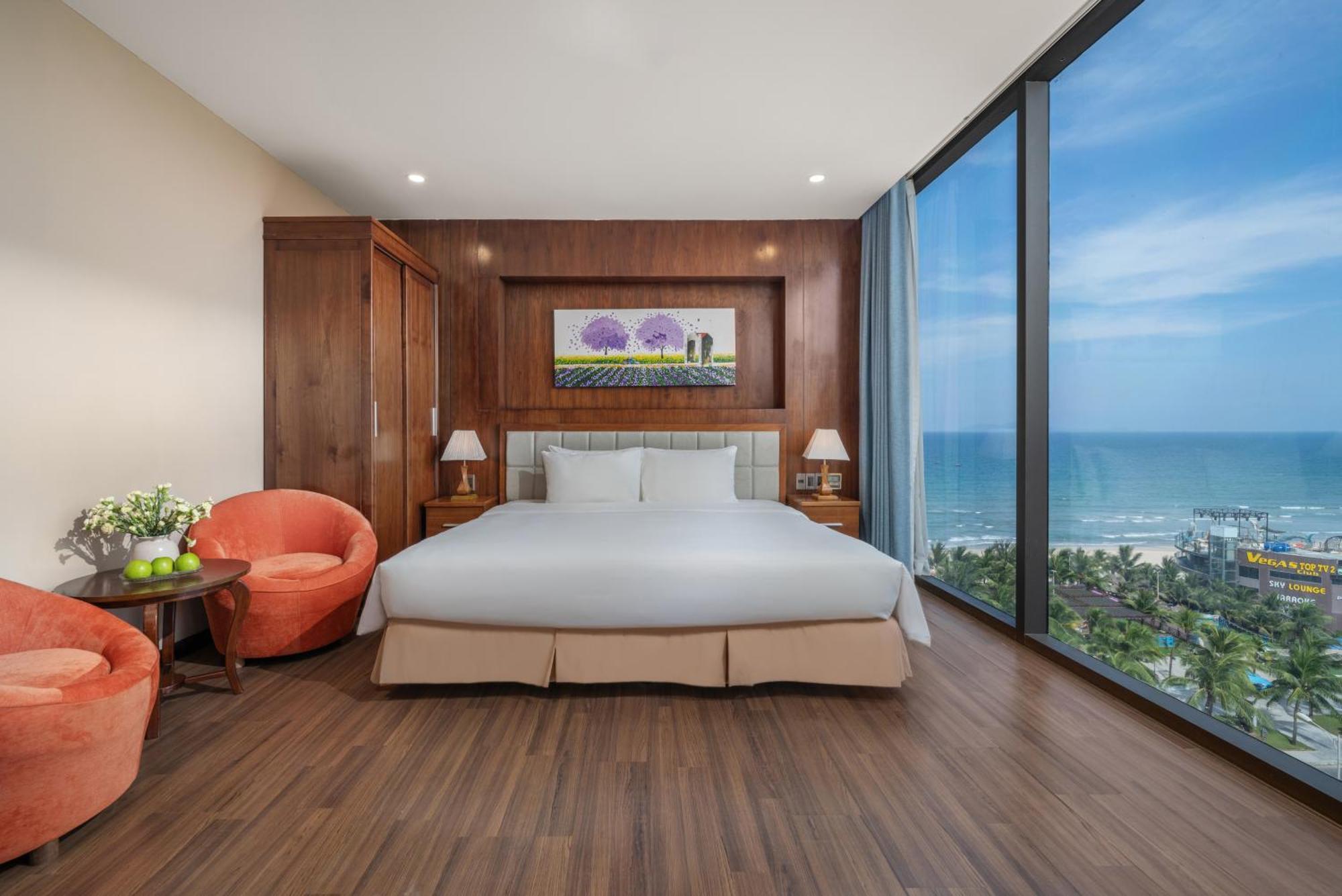 Yarra Ocean Suites Danang Extérieur photo
