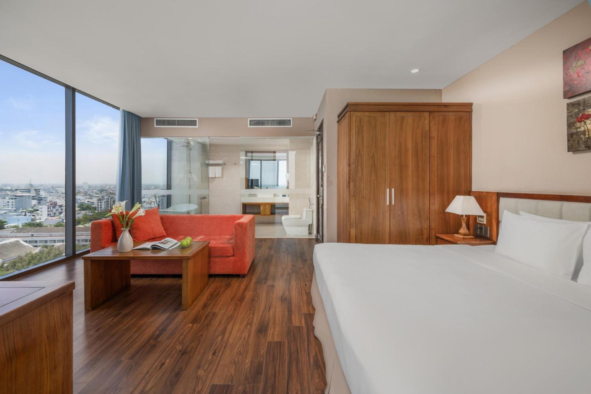 Yarra Ocean Suites Danang Extérieur photo
