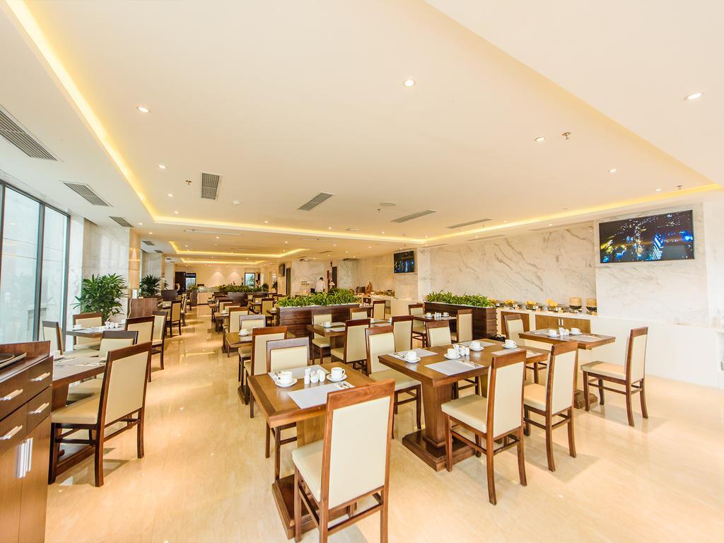 Yarra Ocean Suites Danang Extérieur photo
