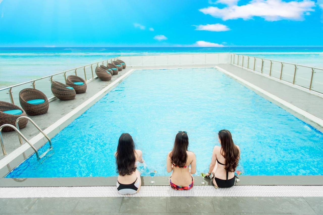 Yarra Ocean Suites Danang Extérieur photo